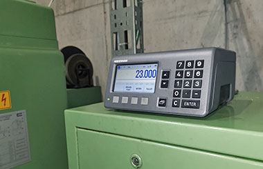 Umbau Messuhr Compac 532 G auf Messsystem mit Positionsanzeige